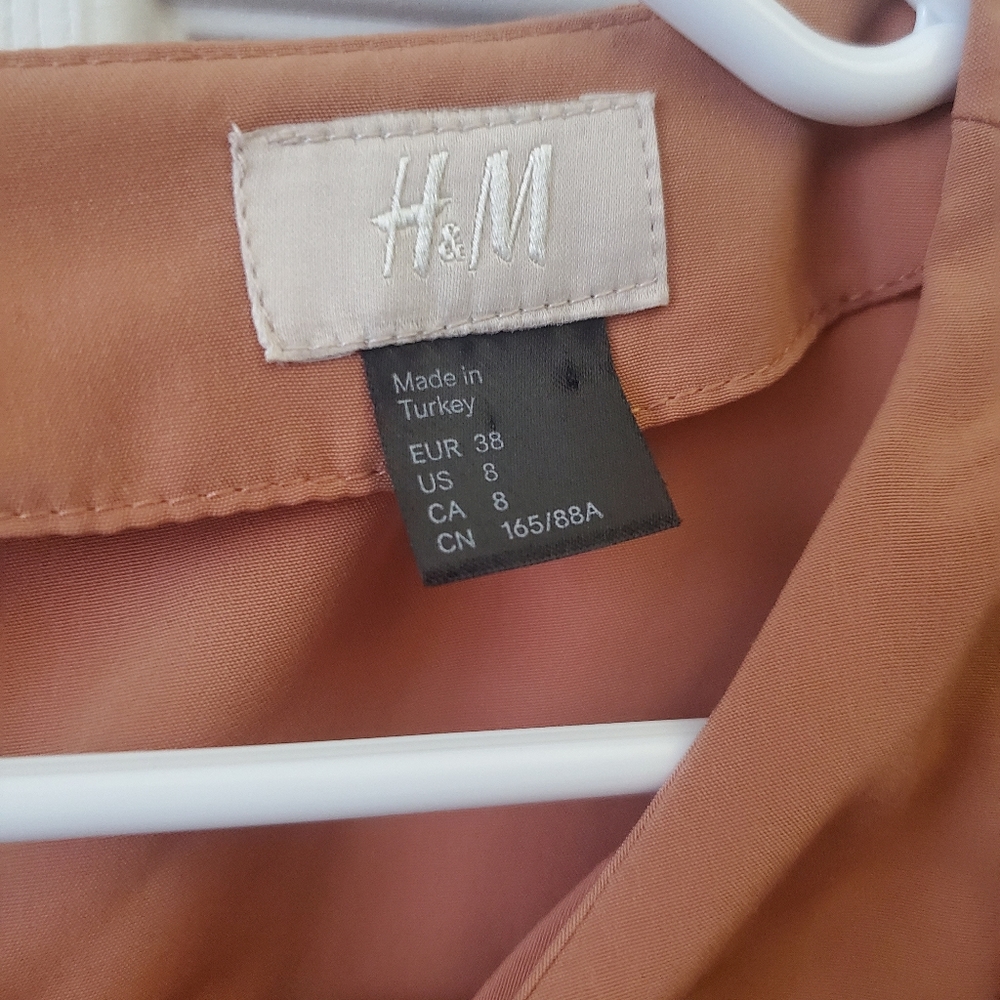 Cream Ruffled Dress - Picture 9 of 9